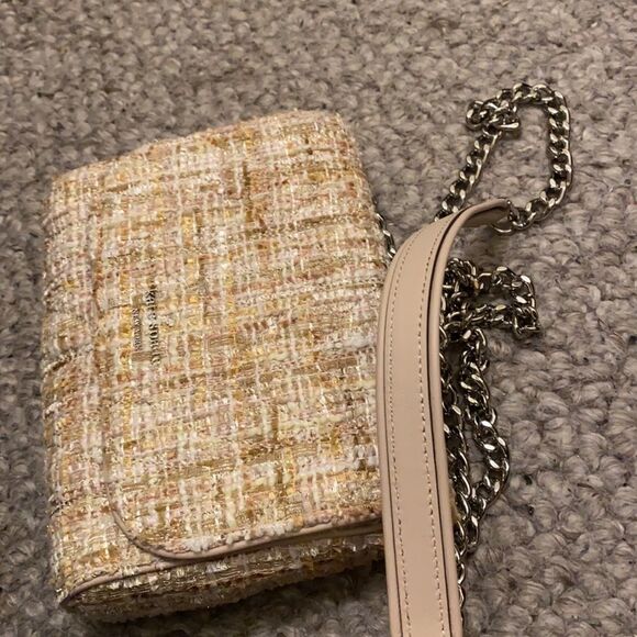 Kate Spade Briar Lane Quilted crossbody bag in perfect condition. New . - Picture 11 of 11